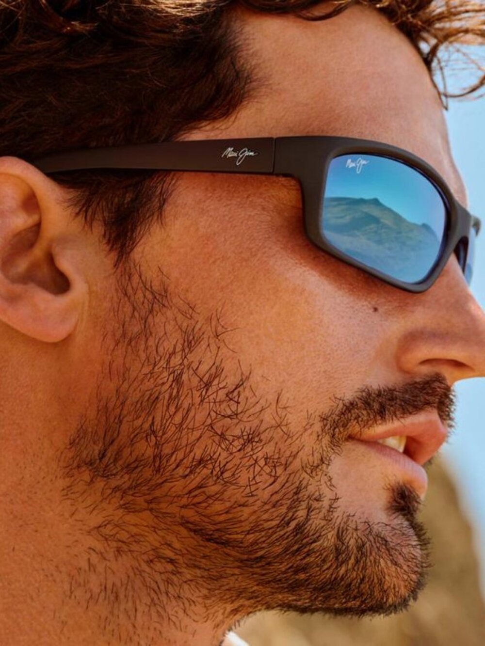 Maui Jim Kanaio Coast with Matte Black Frame and MJ Blue Hawaii Lens